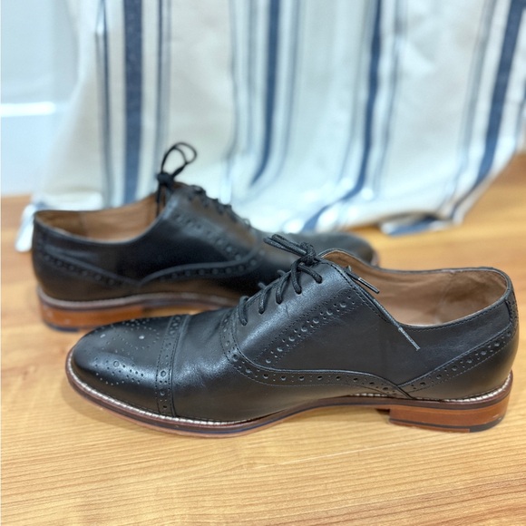 Johnston & Murphy Conard 2.0 Cap Toe Black Leather Oxford Shoes, 9.5 - Picture 5 of 6